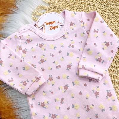  CONJ. DE MALHA 3 PEÇAS - Flores Bordadas e Gola Gripyr - Rosa Bebê